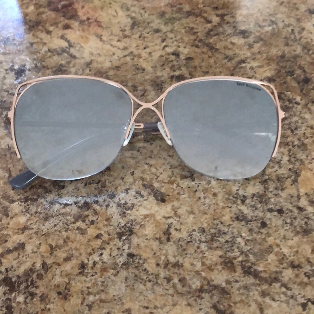 True Religion Blue Mirrored Sunglasses - Picture 2 of 6